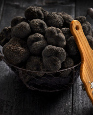 Fresh whole black Australian truffles Fresh whole black Australian truffles
