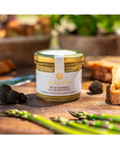 Grilled asparagus spread with summer truffles, truffle content 5% Grilled asparagus spread with summer truffles, truffle content 5%