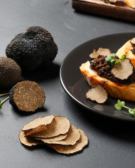 Truffe de Bourgogne fraîche 50g | PLANTIN - L'art de la truffe Truffe de Bourgogne fraîche 50g | PLANTIN - L'art de la truffe