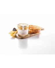 Creme mit Comté AOP mit schwarzer Trüffel, aromatisiert Creme mit Comté AOP mit schwarzer Trüffel, aromatisiert
