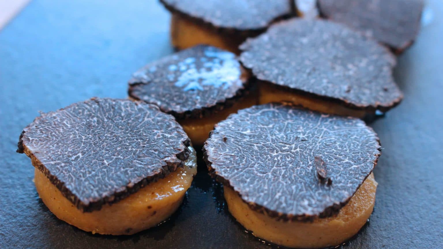 Boudin blanc al forno al tartufo nero