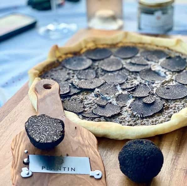 recette pizza a la truffe noire