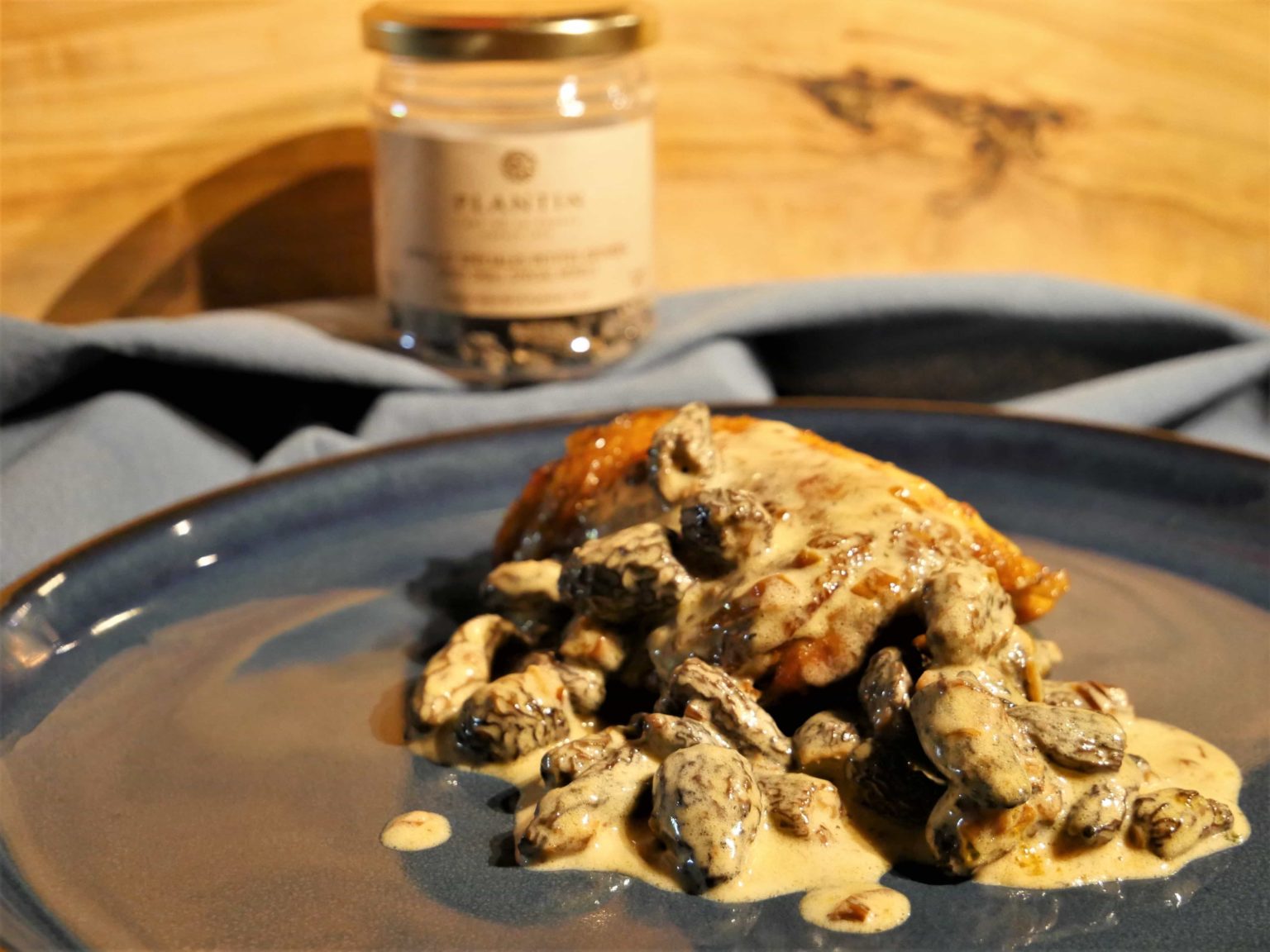 Poulet aux morilles et au vin blanc Magazine PLANTIN