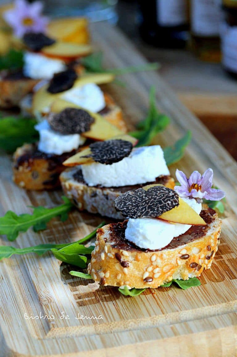 recette des tartines à la truffe noire