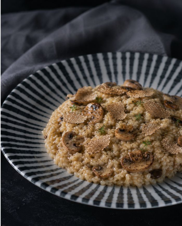 Risotto crémeux aux champignons et aux lamelles de truffe de Bourgogne